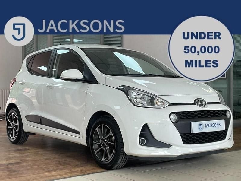 White Used 2018 Hyundai i10 Premium Hatchback | £6,790 (Good price) - Image 1/3