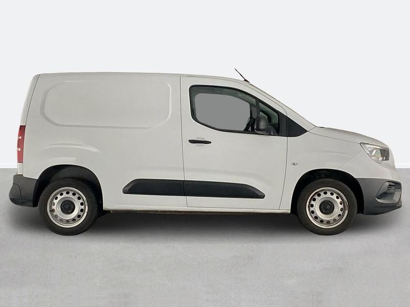 Used Vauxhall Combo 100 HP (73 kW) 2023 White Van