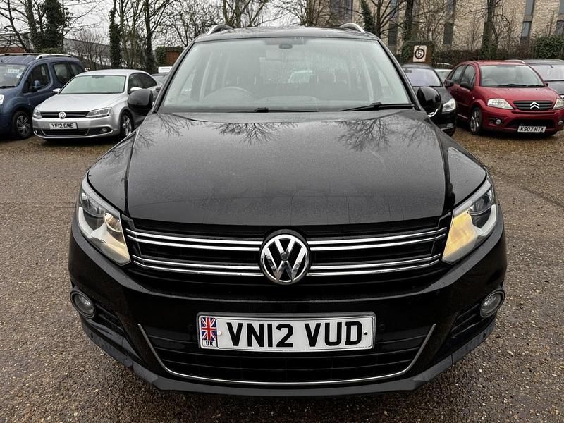 Used VW Tiguan SE 140 HP (102 kW) 2012 Black SUV
