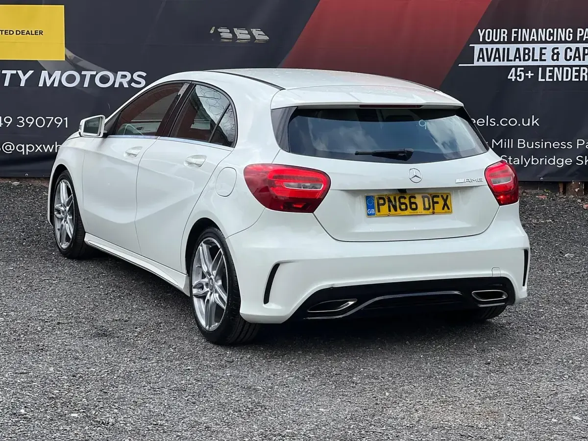 Used Mercedes A180 AMG line 109 HP (80 kW) 2016 White Hatchback