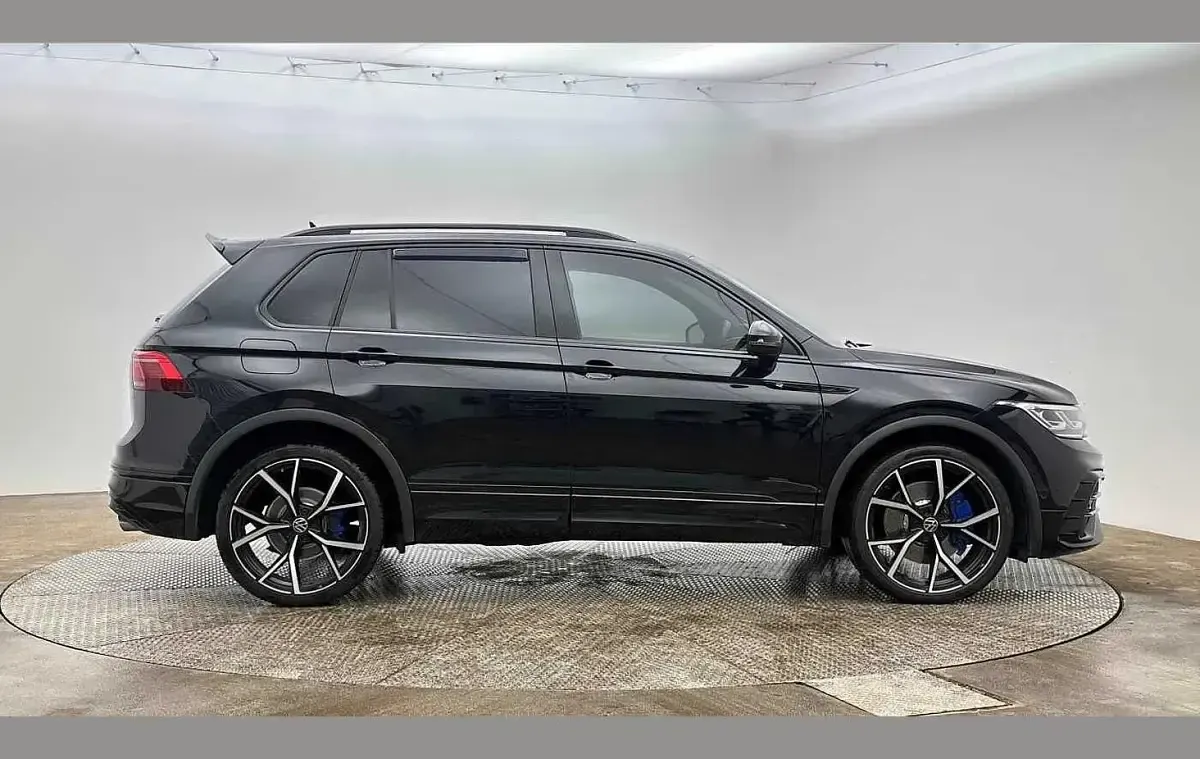 Used VW Tiguan R 320 HP (235 kW) 2022 Black SUV