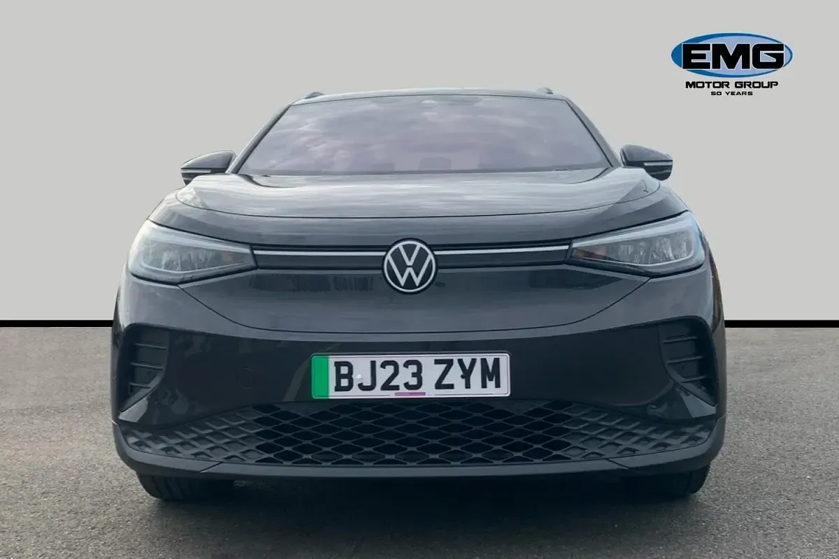 Begagnad VW ID.4 Pro Performance 150 kW (204 HK) 2023 Grå SUV