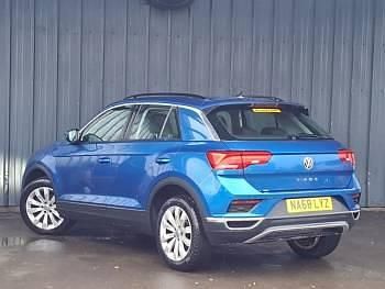 Used VW T-Roc SE 115 HP (84 kW) 2018 Blue SUV