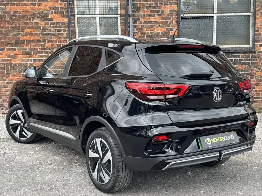 Used MG ZS Trophy 114 kW (156 HP) 2022 Black SUV