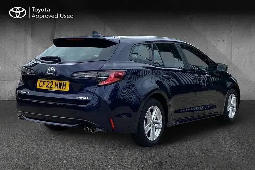 Used Toyota Corolla 181 HP (133 kW) 2022 Blue Estate