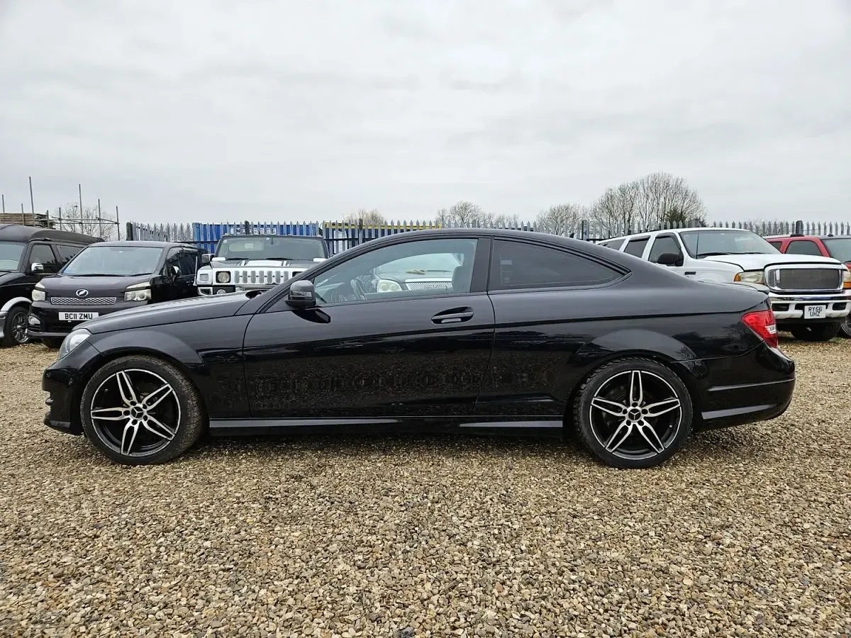 Used Mercedes C220 Sport Edition 170 HP (125 kW) 2015 Black Coupe