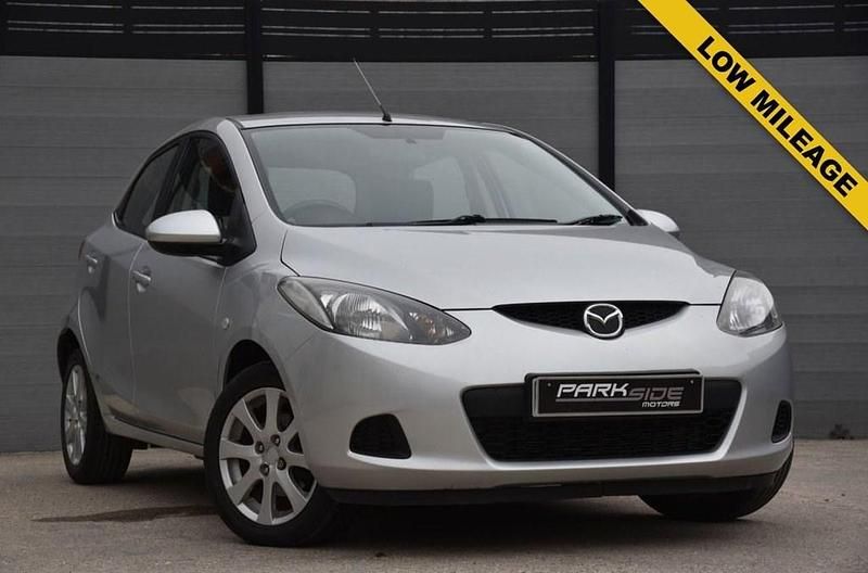 Silver Used 2009 Mazda 2 Hatchback | £2,700 (Super price) - Image 1/4