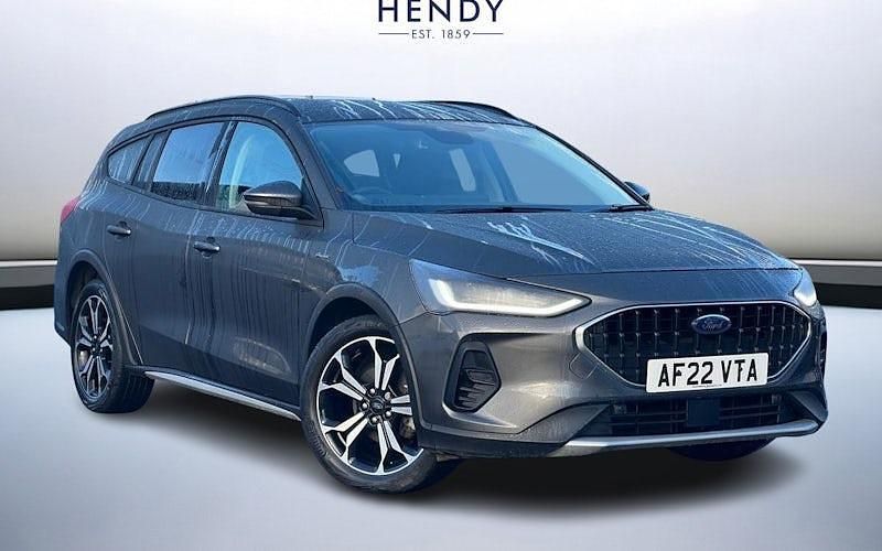 Used 2022 Ford Focus Active Estate | £17,999 (Fair price) - Image 1/4