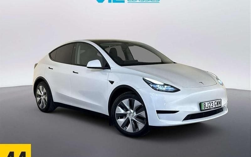 Used Tesla Model Y RWD 219 kW (299 HP) 2024 SUV