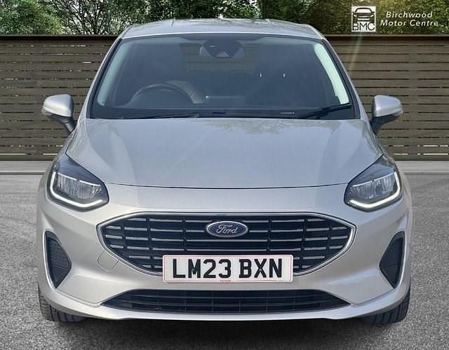 Usado Ford Fiesta Titanium X 125 HP (91 kW) 2023 Prateado Citadino