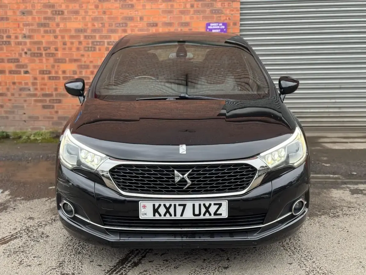 Used DS Automobiles DS4 Prestige 180 HP (132 kW) 2017 Black Hatchback