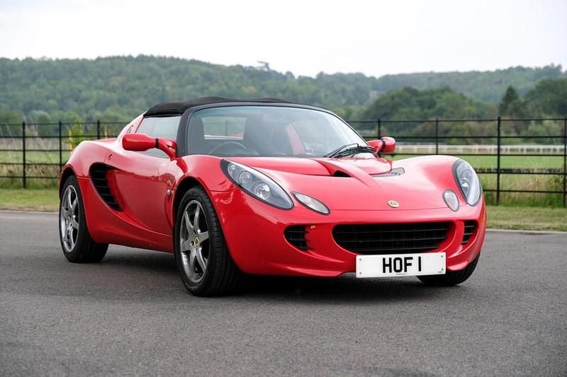 Red Used 2006 Lotus Elise Cabriolet | £22,900 (Good price) - Image 1/4
