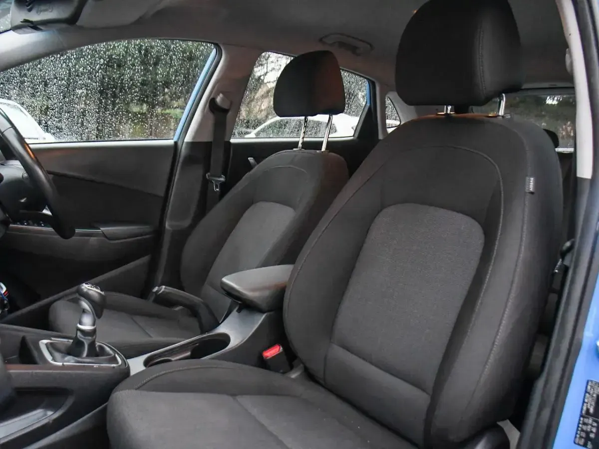 Used Hyundai Kona SE 118 HP (86 kW) 2022 Blue SUV