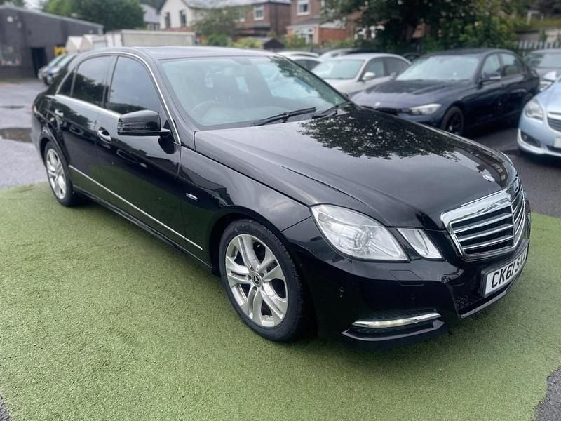 Black Used 2011 Mercedes E220 Executive Sedan | £5,350 (Fair price) - Image 1/4