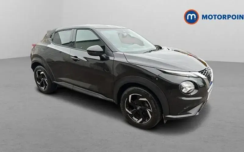 Used Nissan Juke N-Connecta 114 HP (83 kW) 2023 Black SUV