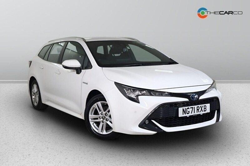 White Used 2022 Toyota Corolla Estate | £19,975 (Good price) - Image 1/1
