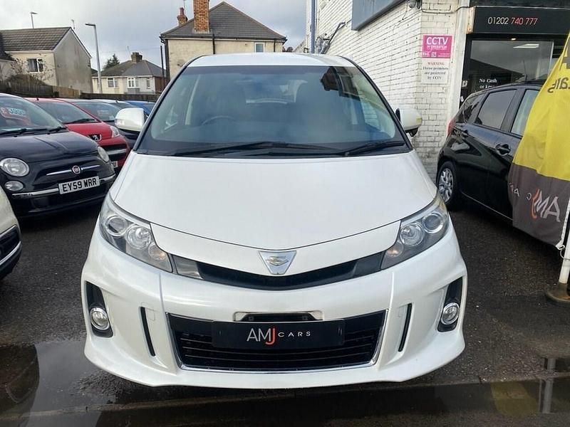 Used Toyota Estima 2014 White MPV