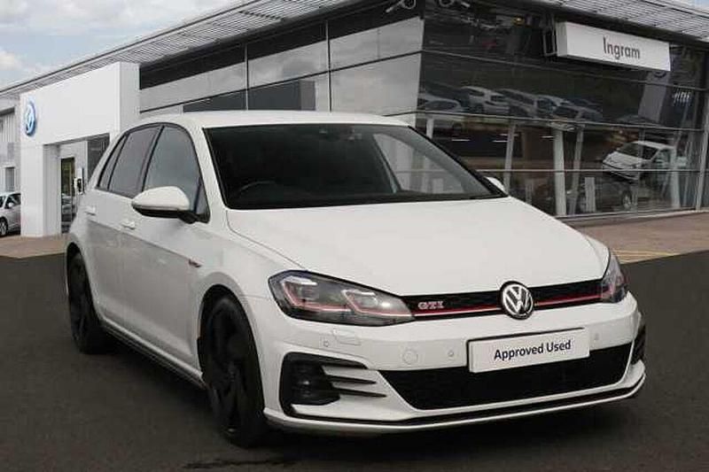 Used VW Golf VII GTI 245 HP (180 kW) 2019 White Hatchback