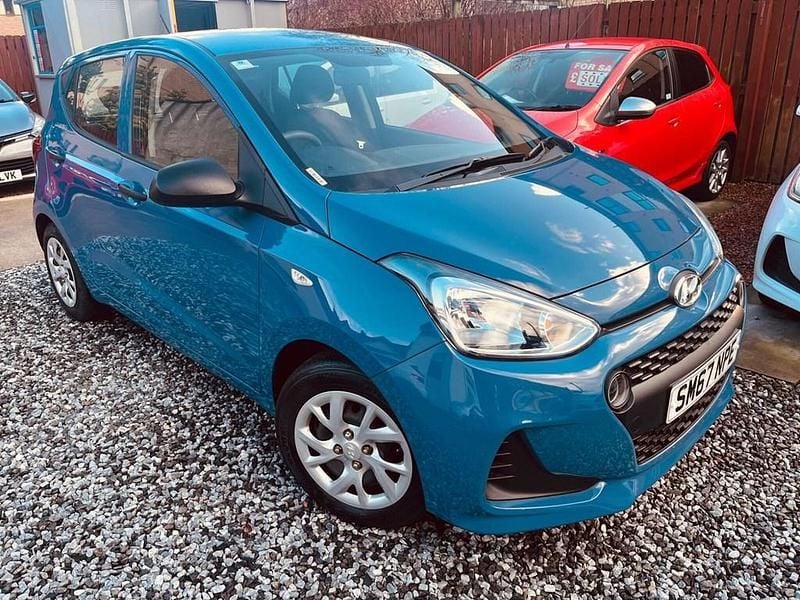 Used Hyundai i10 2018 Blue Hatchback