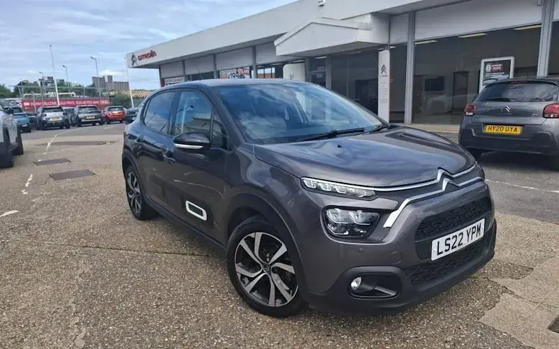 Used Citroën C3 PureTech 110 HP (80 kW) 2022 Hatchback