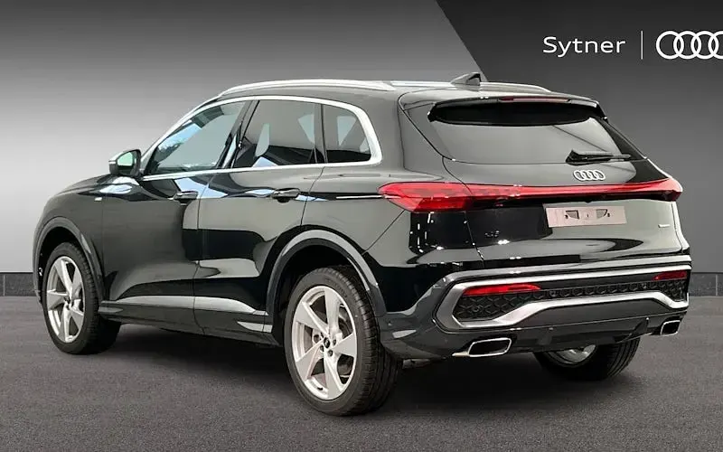 New Audi Q5 S-Line 204 HP (150 kW) 2026 SUV