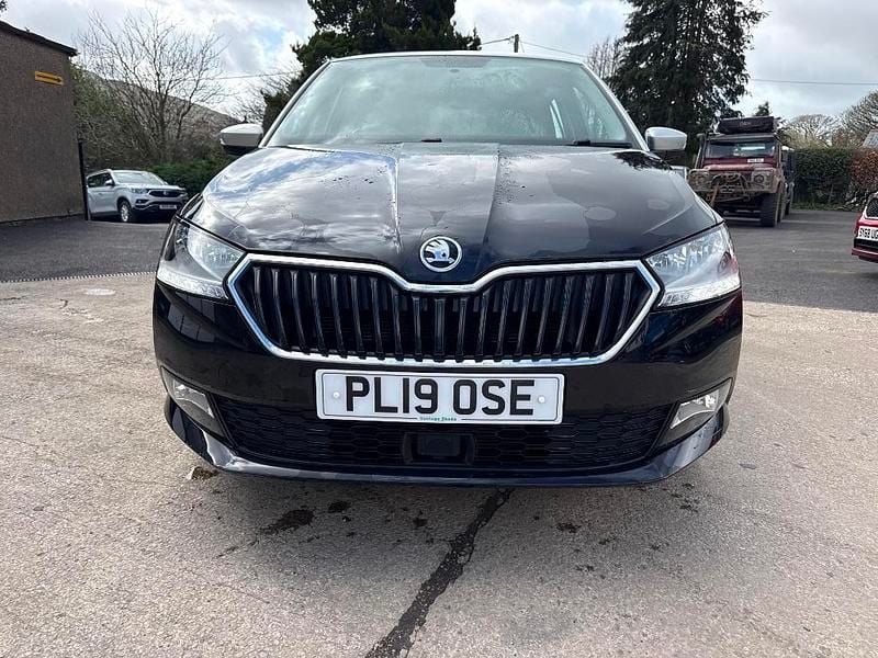 Begagnad Skoda Fabia Colour Edition 2019 Svart Halvkombi