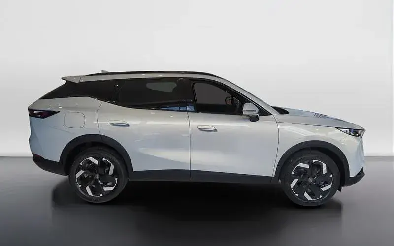 New Omoda 7 204 HP (150 kW) 2026 SUV