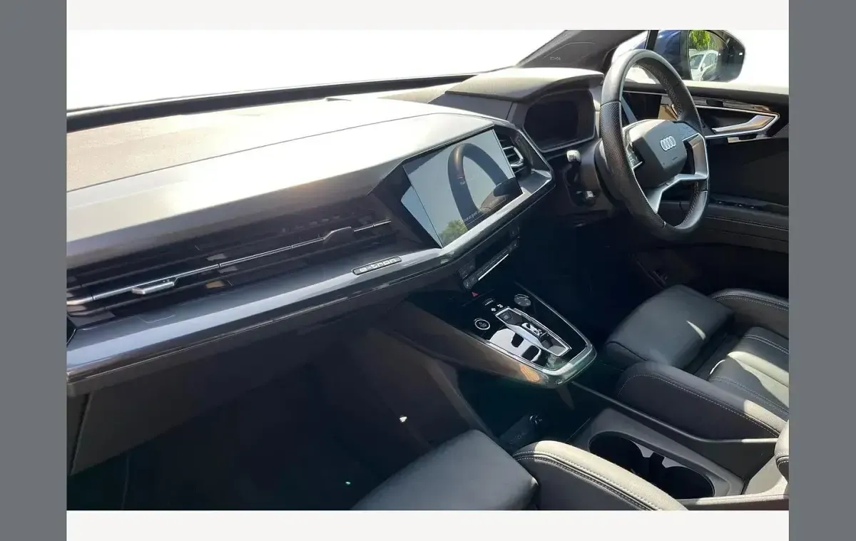 Used Audi Q4 e-tron S-Line 219 kW (299 HP) 2023 Blue SUV