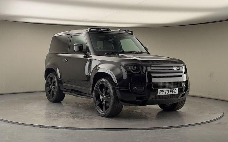 Usado Land Rover Defender HSE Dynamic 300 HP (220 kW) 2023 SUV