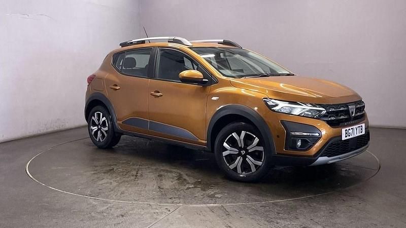 Orange Used 2021 Dacia Sandero Prestige Hatchback | £11,499 (Fair price) - Image 1/4