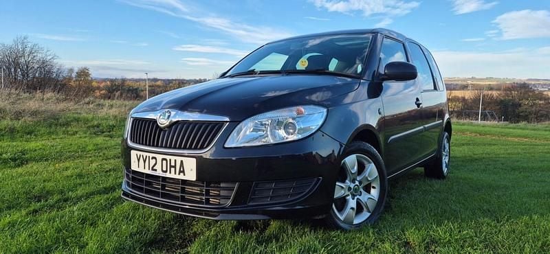 Black Used 2012 Skoda Roomster SE MPV | £4,395 (Good price) - Image 1/4