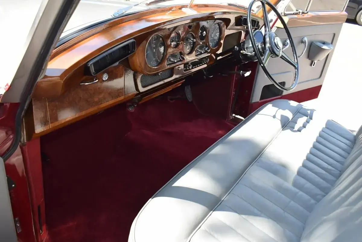 Used Rolls Royce Silver Cloud 1960 Silver/red Sedan