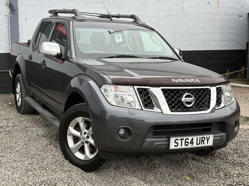 Grey Used 2014 Nissan Navara Tekna Pickup | £5,995 (Super price) - Image 1/4
