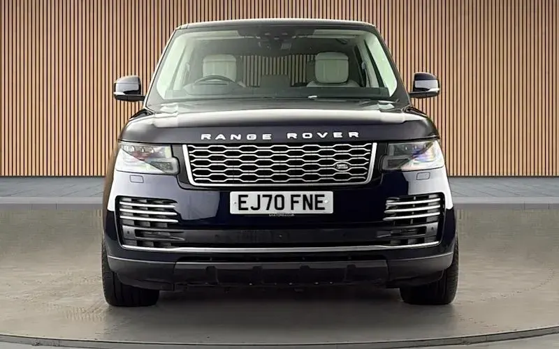 Used Land Rover Range Rover Autobiography 350 HP (257 kW) 2020 Portofino blue SUV