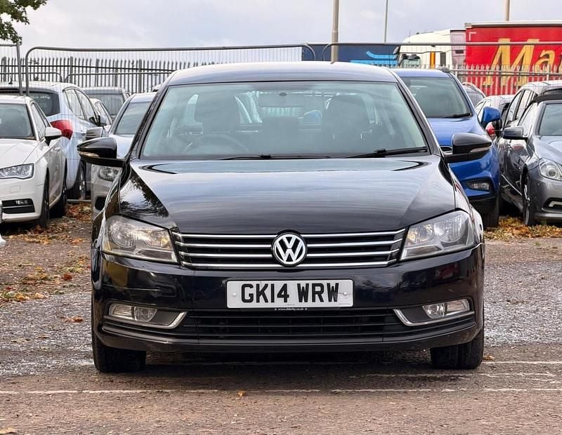 Used VW Passat S 2014 Black Sedan