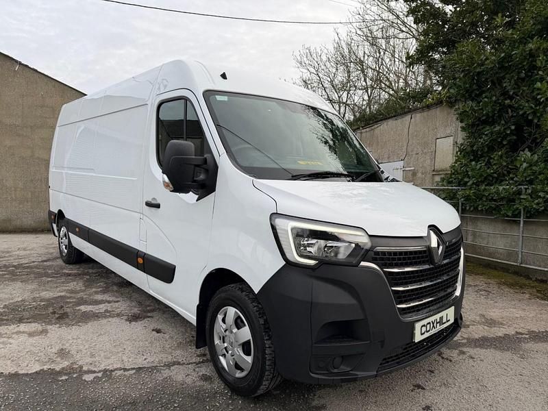 Used Renault Master Business 2022 White MPV
