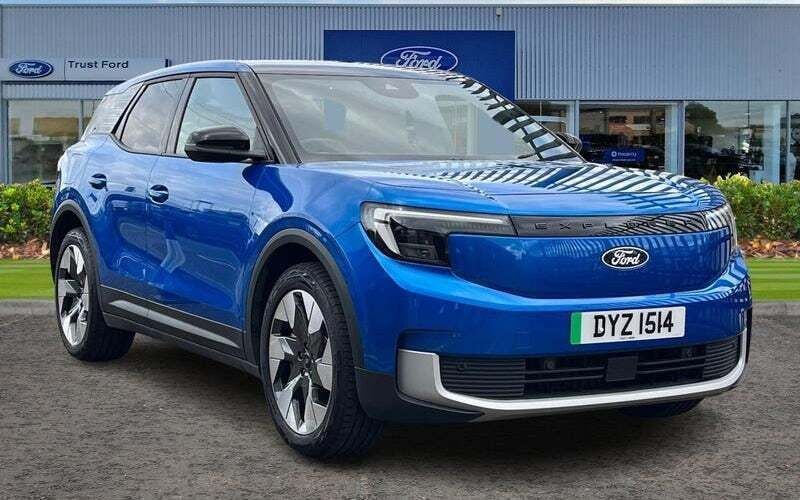Used 2025 Ford Explorer Premium SUV | £33,200 (Good price) - Image 1/4