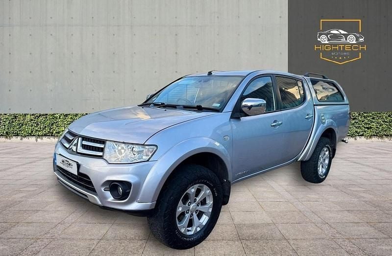 Used Mitsubishi L200 176 HP (129 kW) 2014 Silver Pickup