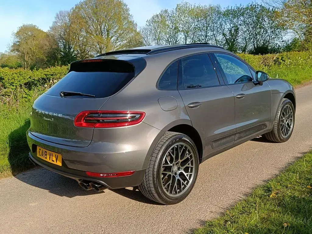 Usado Porsche Macan 2018 Gris SUV