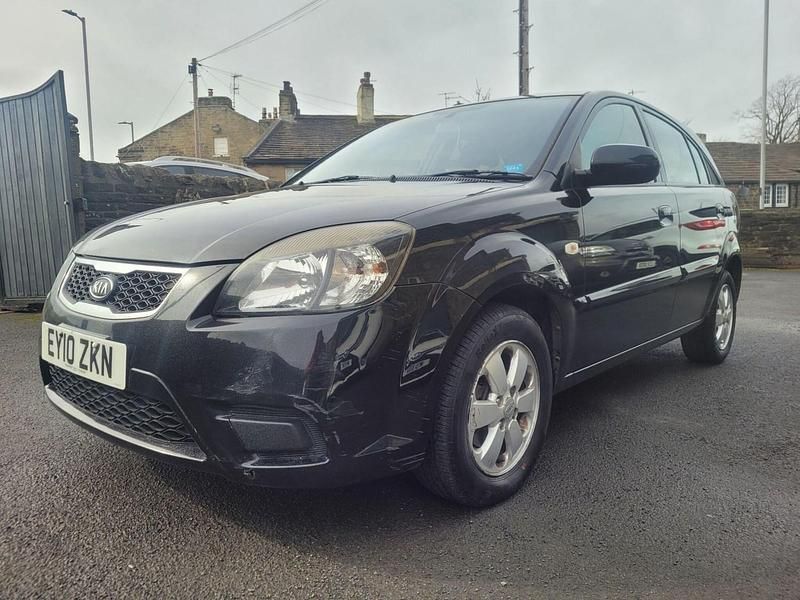 Used Kia Rio 108 HP (79 kW) 2010 Black Hatchback