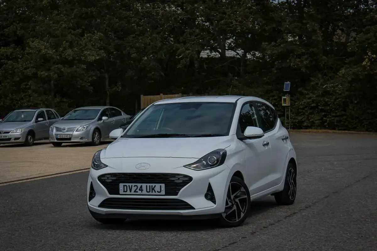 Used Hyundai i10 Premium 2024 White Hatchback