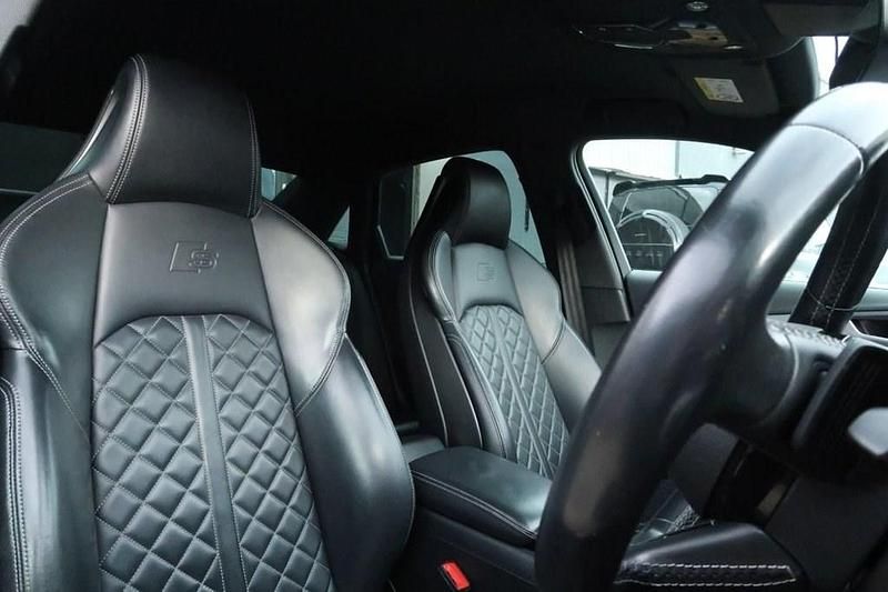 Used Audi S4 Design 354 HP (260 kW) 2018 Black Sedan