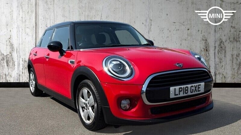 Red Used 2018 Mini Cooper Hatch Hatchback | £15,390 (Fair price) - Image 1/4