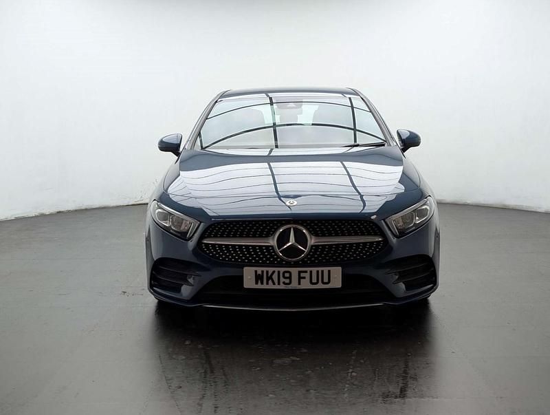 Used Mercedes A200 AMG line 163 HP (119 kW) 2019 Blue Hatchback