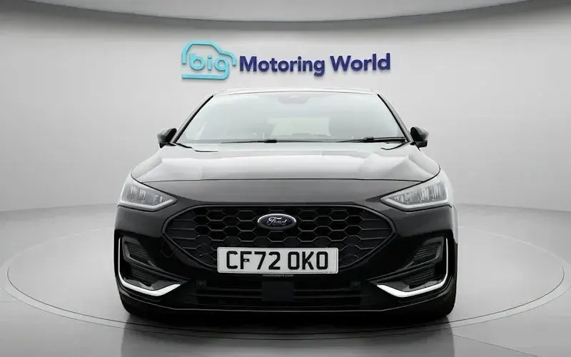 Used Ford Focus ST-Line 120 HP (88 kW) 2022 Black Hatchback