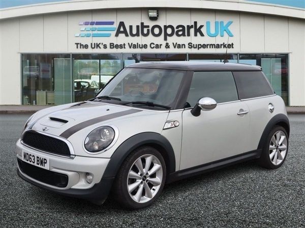Silver Used 2014 Mini Cooper S Hatch Hatchback | £5,995 (Good price) - Image 1/1