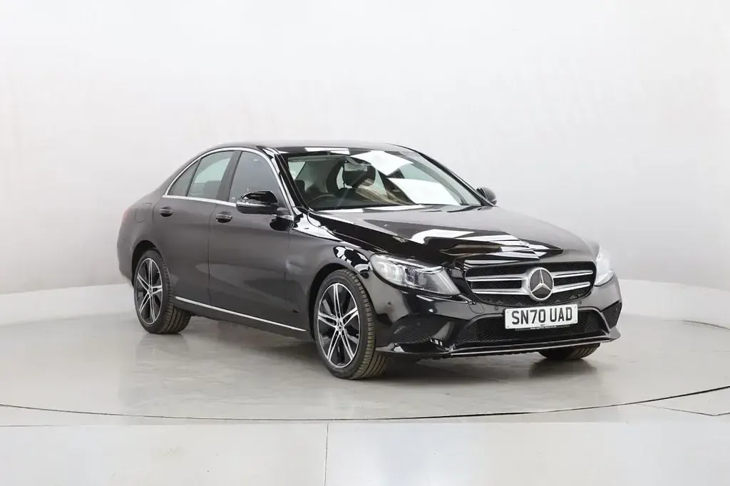 Used Mercedes C200 198 HP (145 kW) 2020 Black Sedan