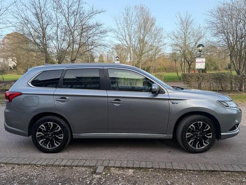 Used Mitsubishi Outlander P-HEV 2016 Grey Estate