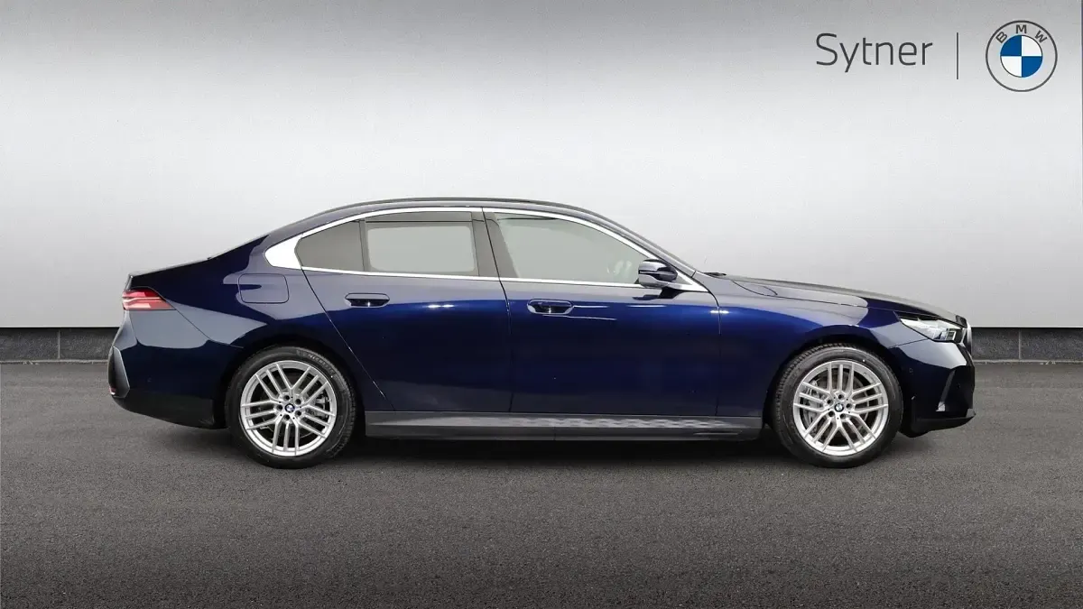 Used BMW i5 Sport Line 246 kW (335 HP) 2026 Blue