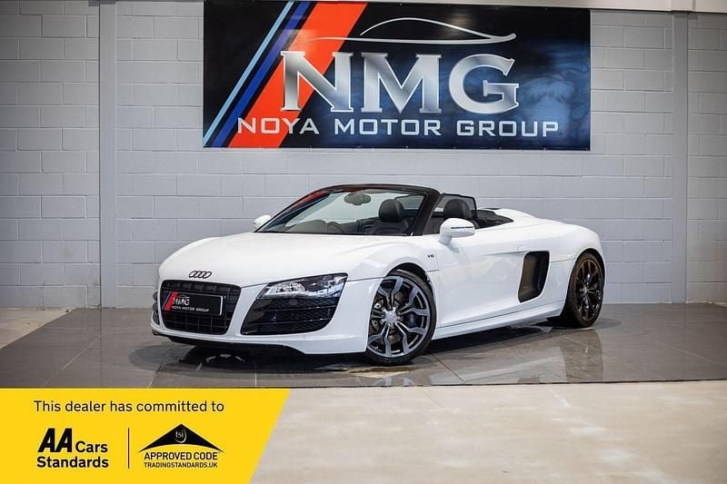 Used Audi R8 Spyder Advanced 525 HP (386 kW) 2011 White Cabriolet